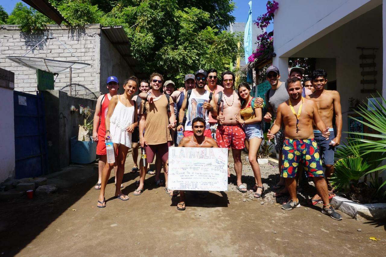 A Pousada La Favela Gili Trawangan Exterior foto