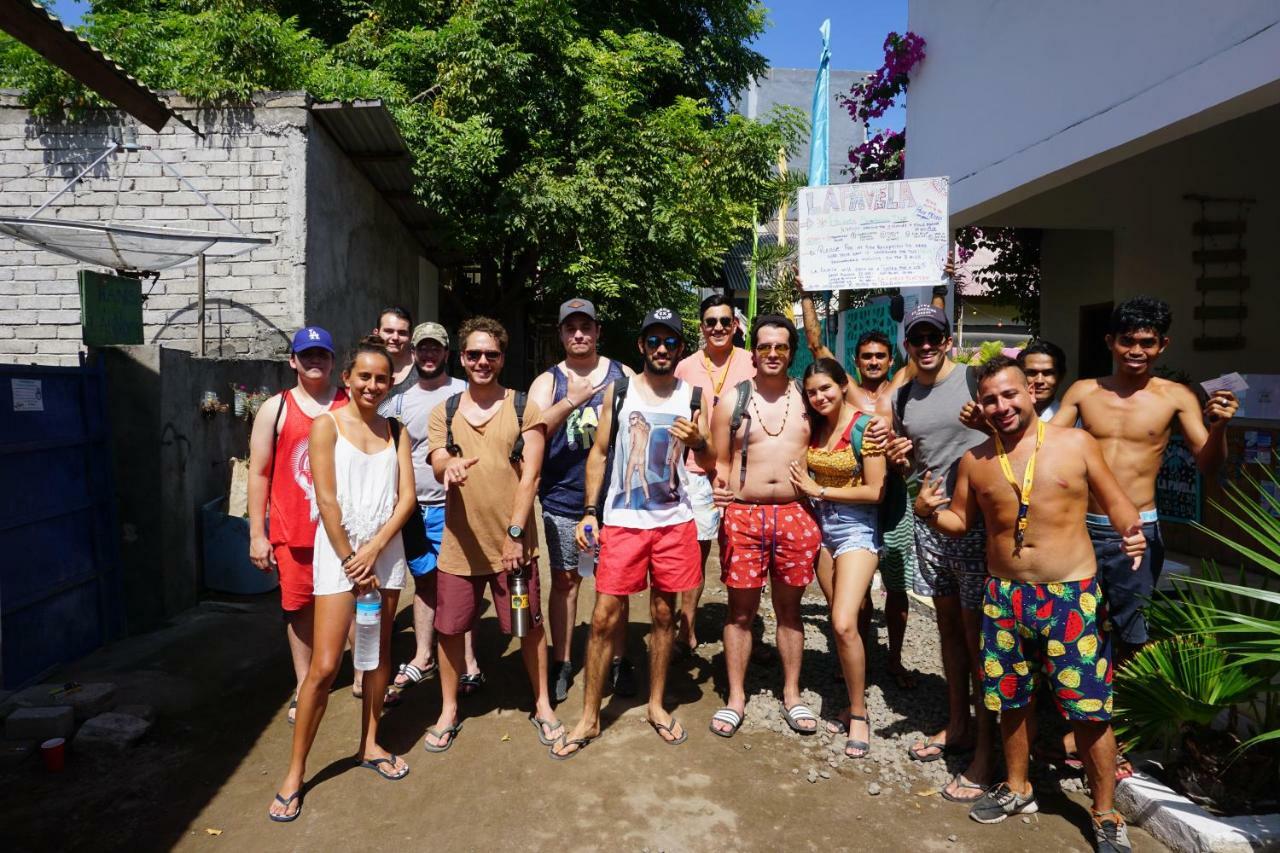 A Pousada La Favela Gili Trawangan Exterior foto